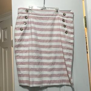 LOFT Size 14 Modest Pencil Skirt